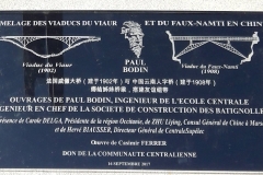 Plaque commémorative du jumelage du Viaduc du Viaur avec le pont aux Arbalétriers